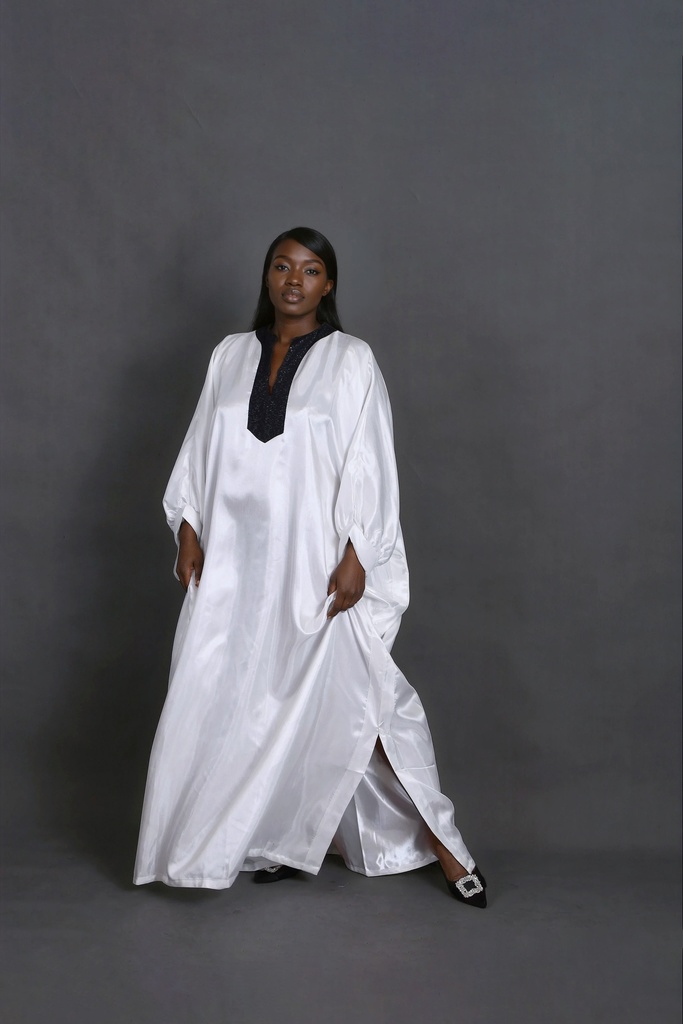 Elae W Bota Track Bubu