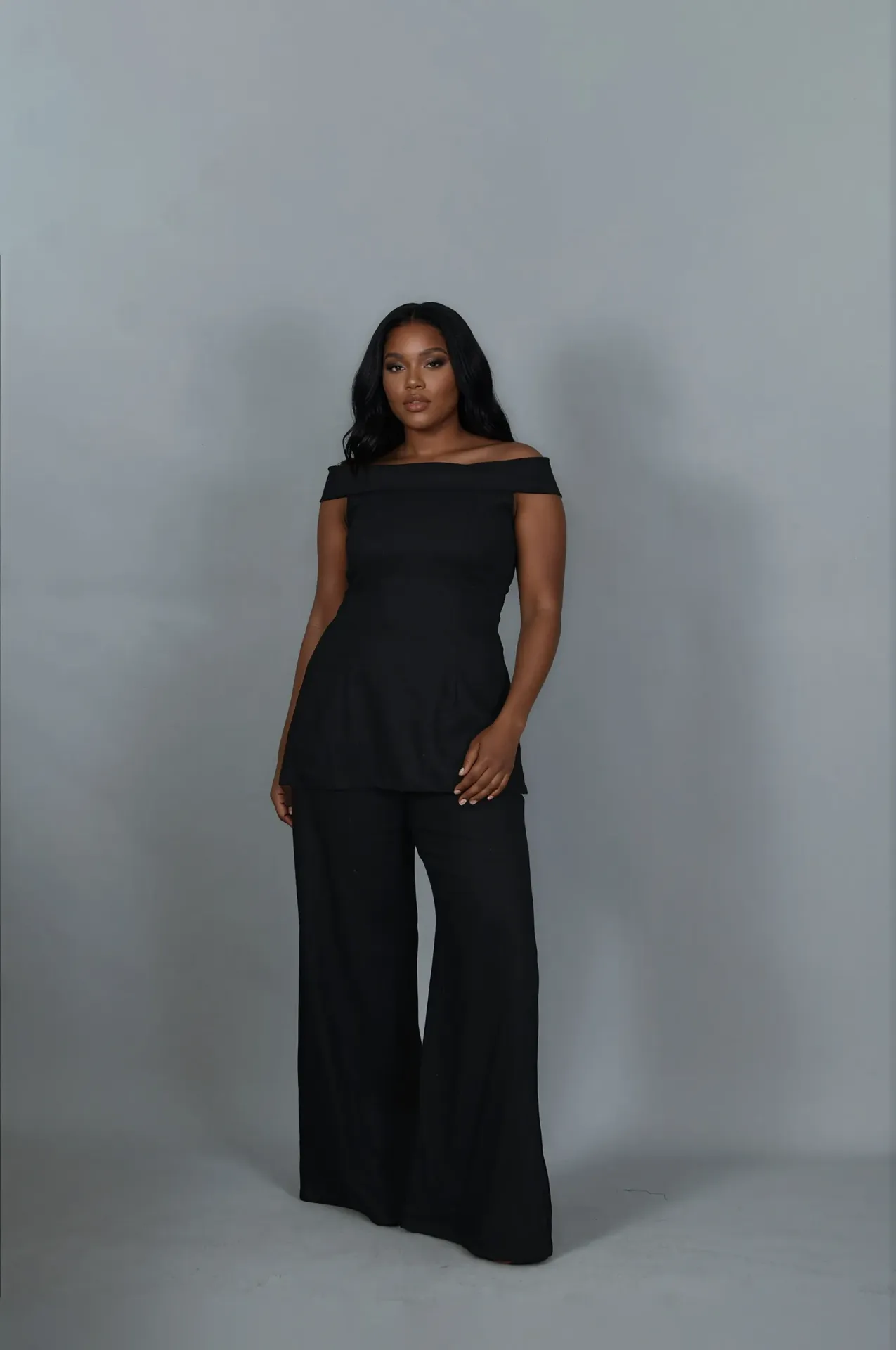 Njeba Offshoulder Top